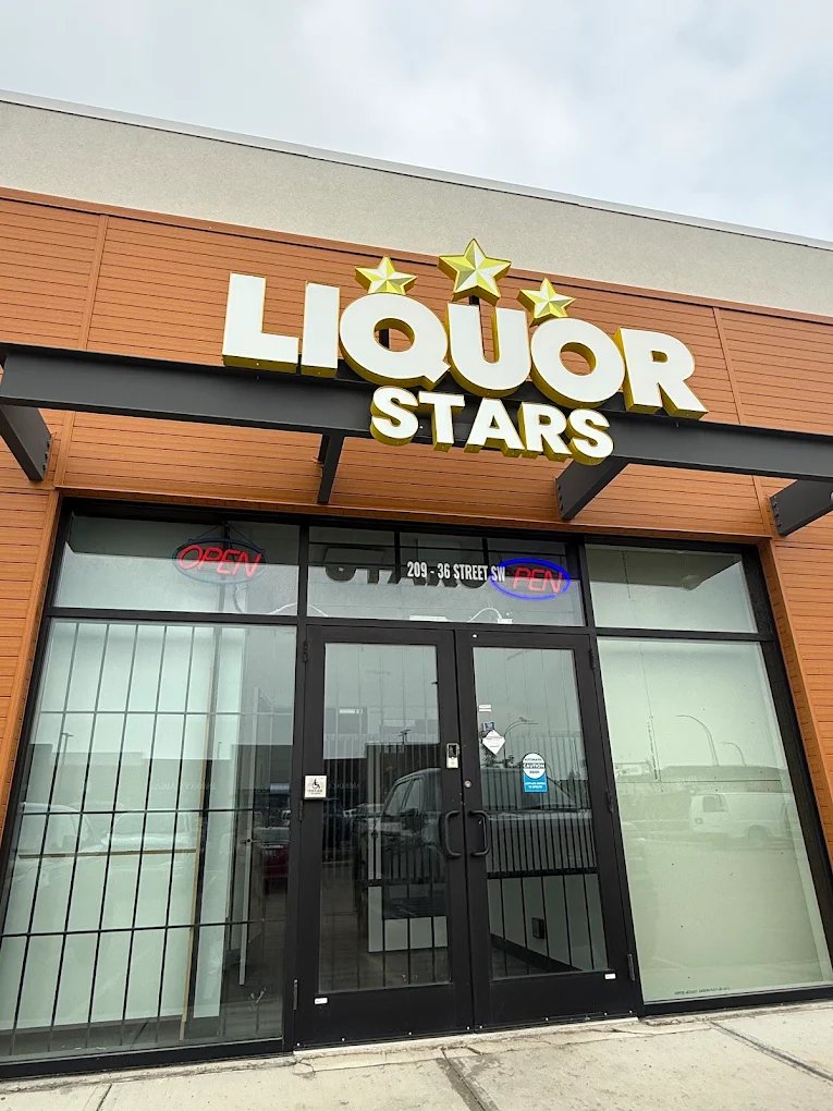 Liquor Stars Edmonton storefront