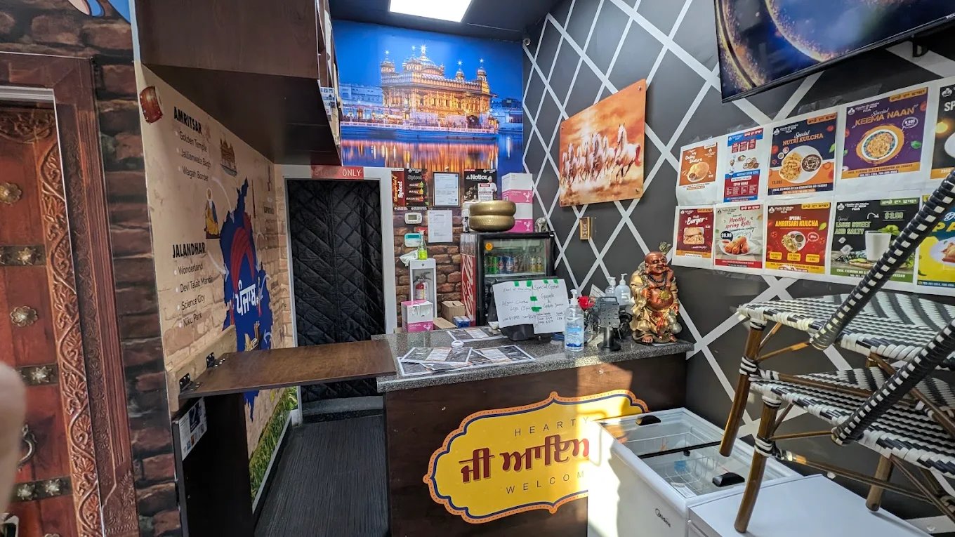 Fresh kulcha tray from Chache Da Dhaba