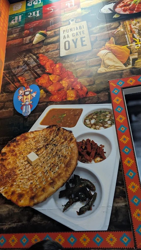 Chache Da Dhaba kulcha thali mural
