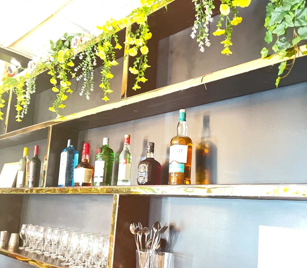 Restaurant bar area