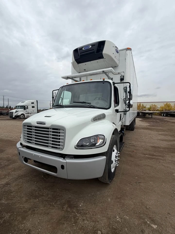 2019 Freightliner M2 106 24FT Reefer Truck