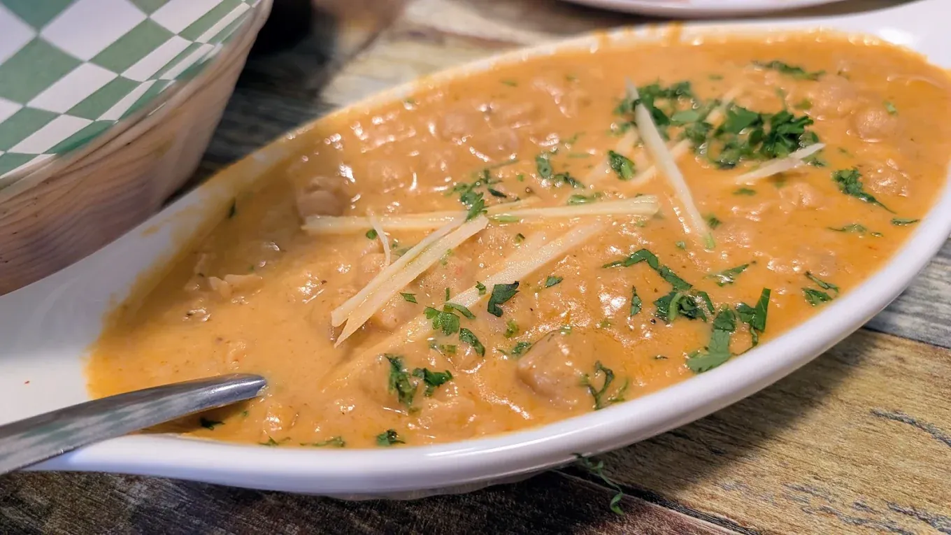 Creamy Pakistani curry at Chenab