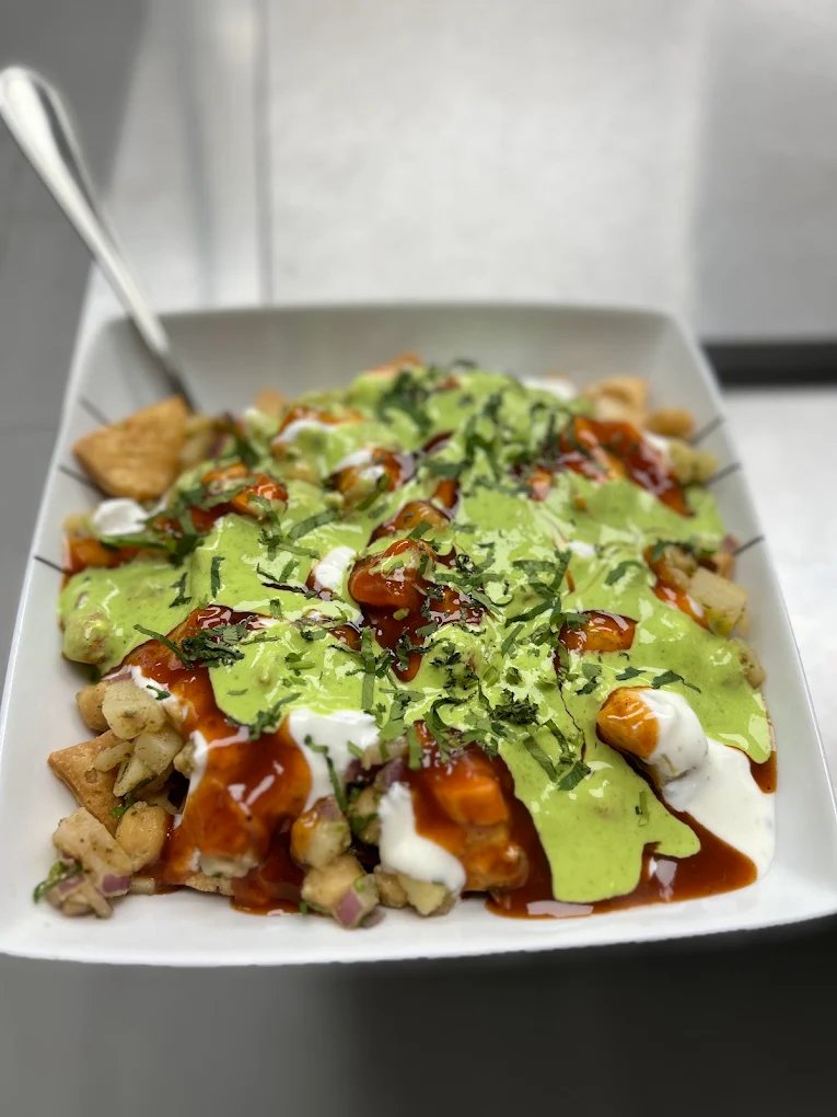 Loaded chaat platter
