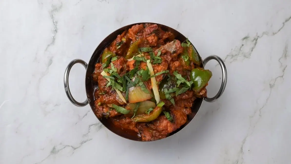 Indian curry with bell peppers